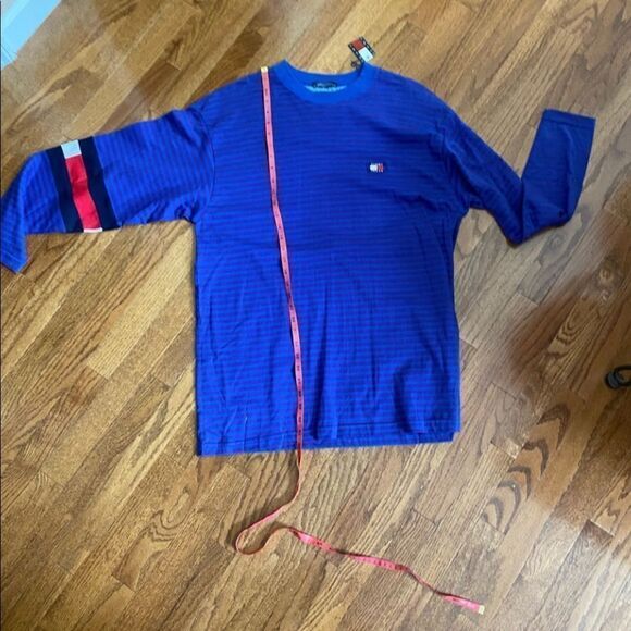 ‎Tommy Jeans Long Sleeve Tee - Picture 10 of 11